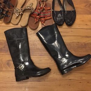 Michael kors rain boots